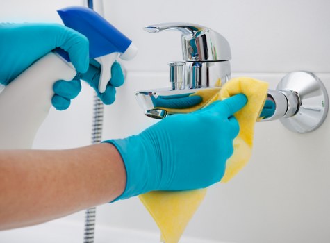 Modern method for window cleaning in Dulwich on upper-floor windows